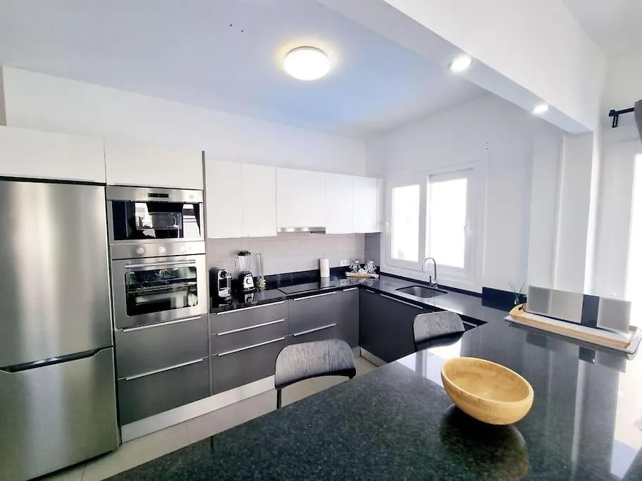 Luxury Villa Zen Puerto del Carmen  0*, Puerto del Carmen (Lanzarote)